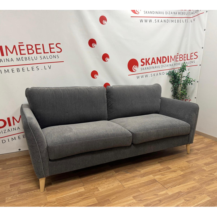 Sofa PARIS (Tryvietis)(Ekspozicija) Sofa PARIS (Tryvietis)(Ekspozicija)